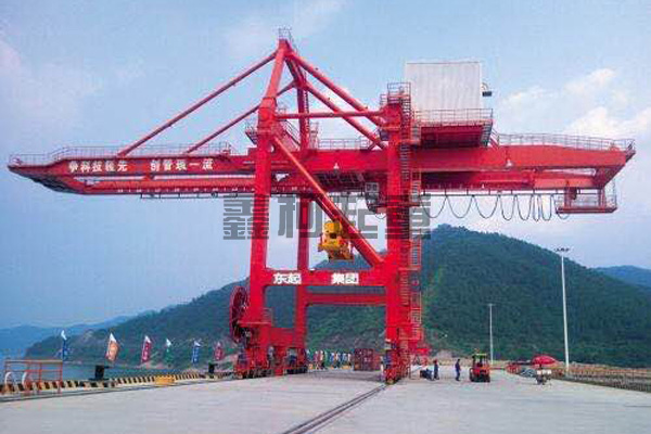 起重設(shè)備租賃要把控的事項(xiàng)